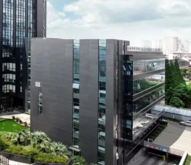 温州市百超精密钣金有限公司：不锈钢机箱定制加工工艺与参数解析